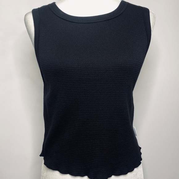 Calvin Klein Sleeveless Waffle Crop Top COLOR Black SIZES M & L NWT - Picture 2 of 6